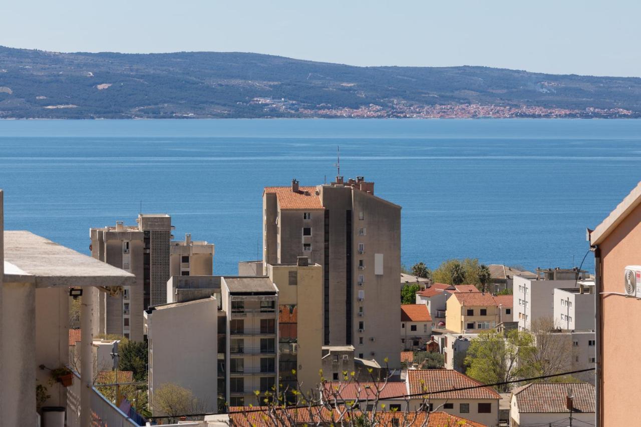 Apartments With A Parking Space Dugi Rat, Omis - 19516 エクステリア 写真